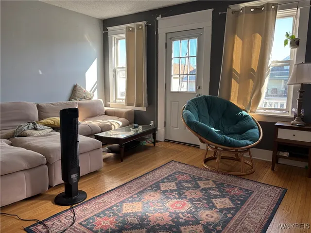 $1,350 | 15 Stratford Road, Buffalo, NY 14216