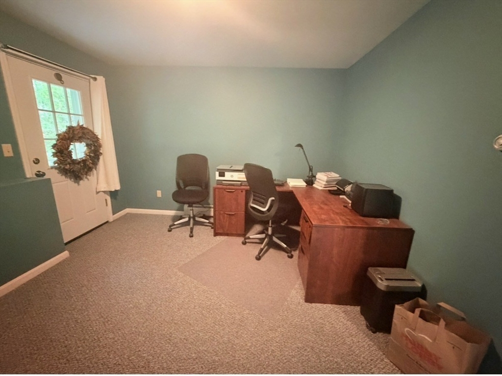 276 New Sherborn Road Athol, MA 01331 - Photo 5 of 35