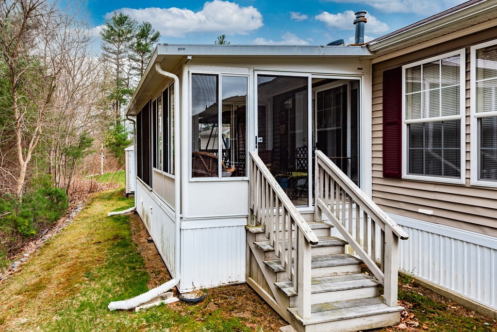 76 George's Loop Raynham, MA 02767 - Photo 4 of 26 Gallery Image 4