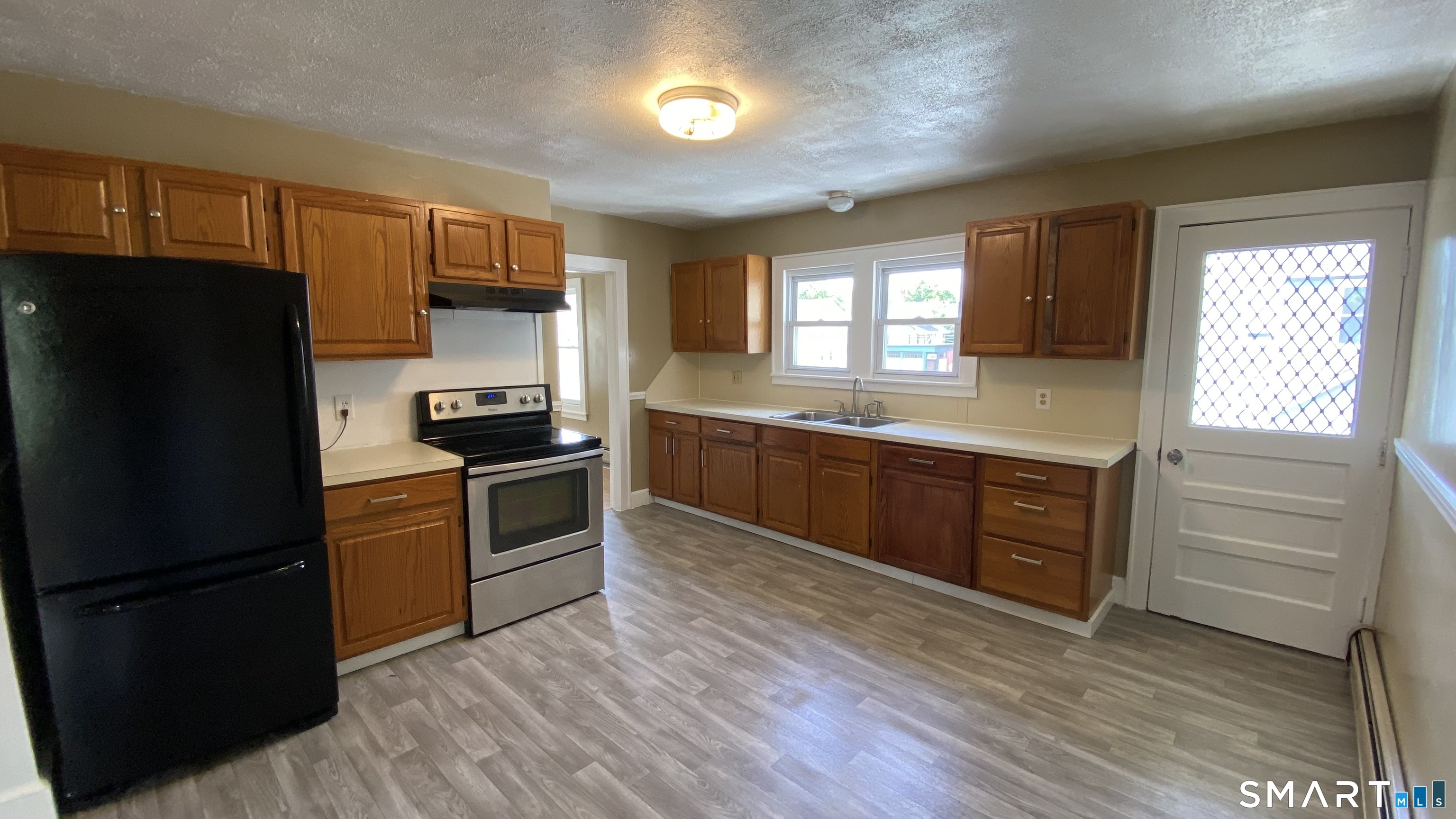72 Berry Street, Unit 2 Torrington, CT 06790 - Photo 6 of 19