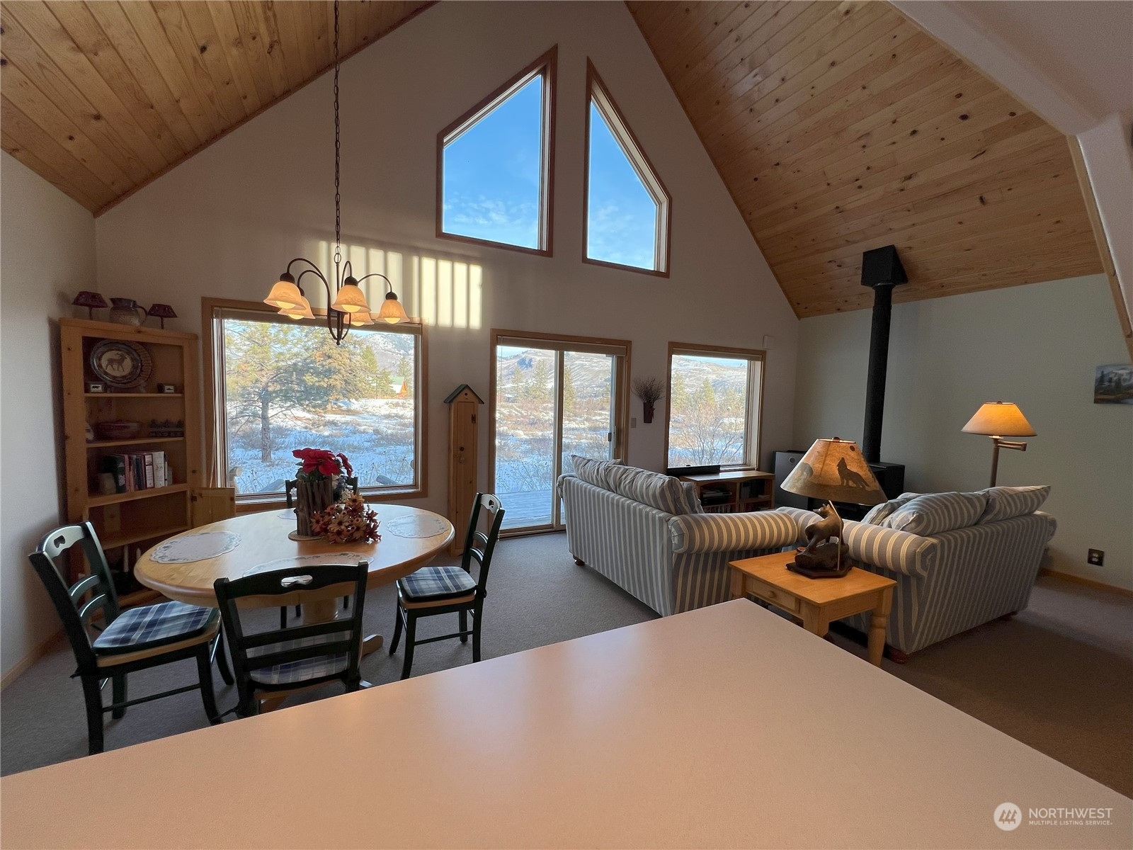 30 Left Fork Wolf Creek Road Winthrop, WA 98862 - Photo 18 of 40 a living room filled with furniture