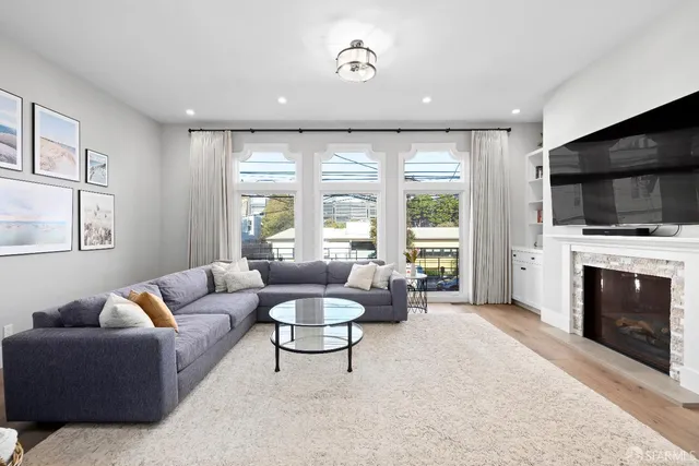 $2,450,000 | 2155 Greenwich Street, San Francisco, CA 94123