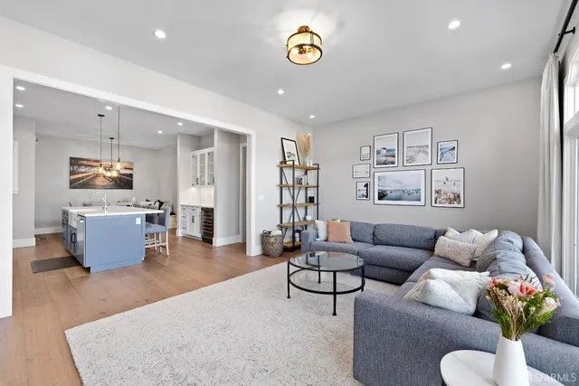 $2,450,000 | 2155 Greenwich Street, San Francisco, CA 94123