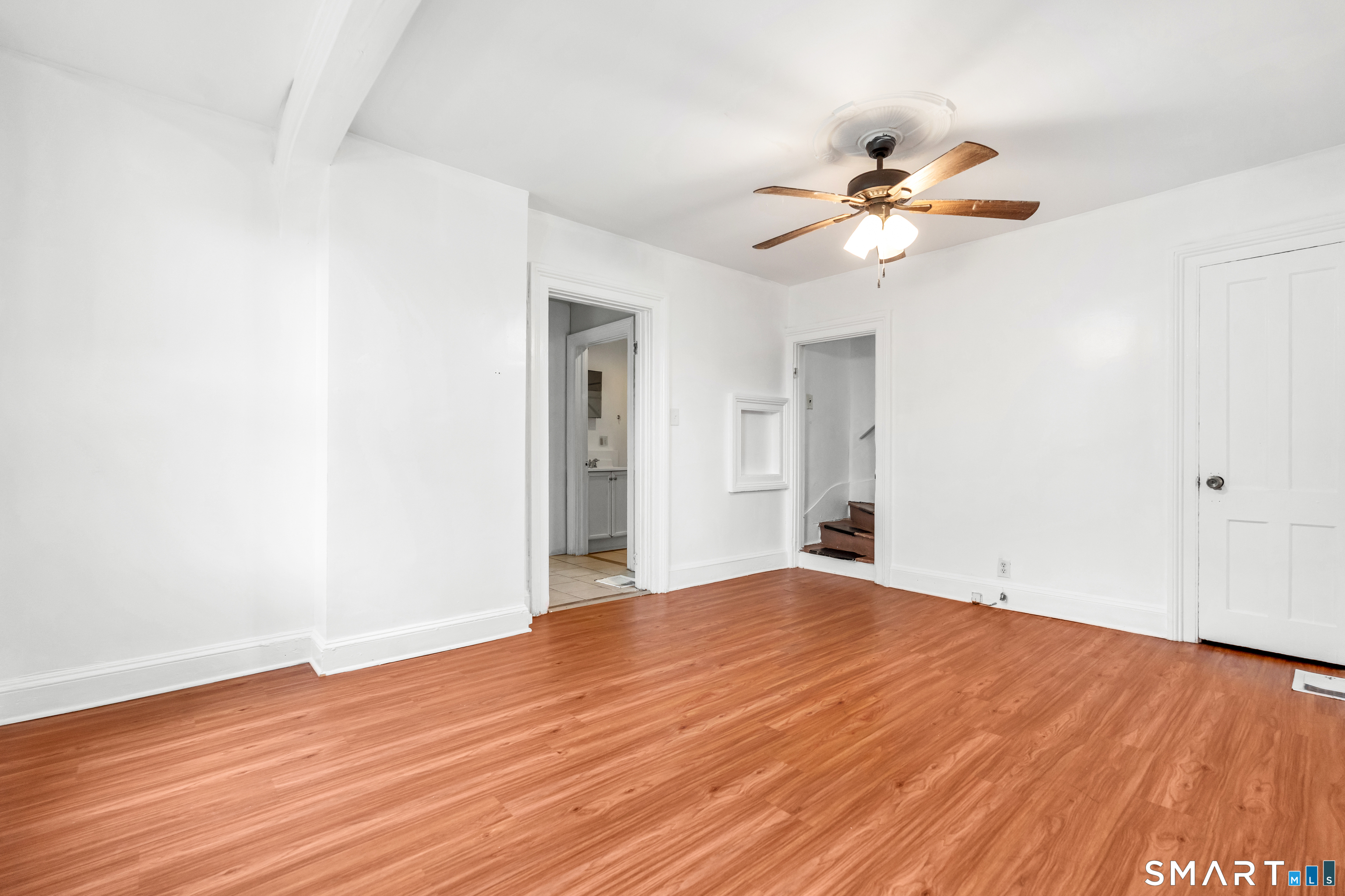 175 Division Street, Unit 1 Ansonia, CT 06401 - Photo 8 of 11 Gallery Image 8