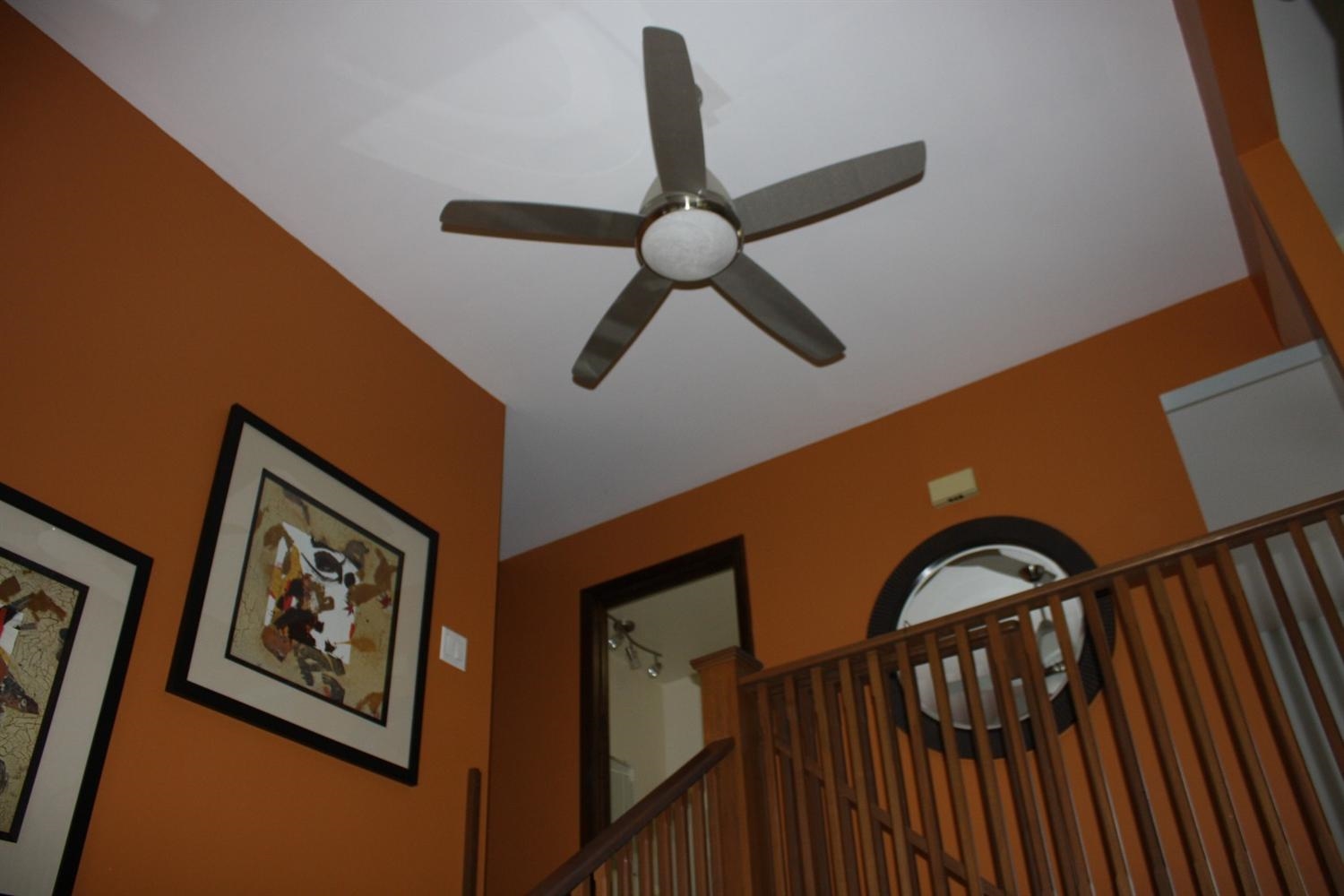 907 Old Beach Road Dyer, IN 46311 - Photo 7 of 10 a view of a hallway with furniture and window