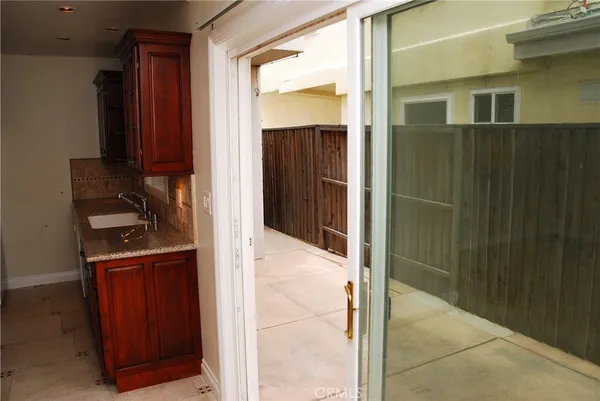 $3,150 | Undisclosed Address, Newport Beach, CA 92661