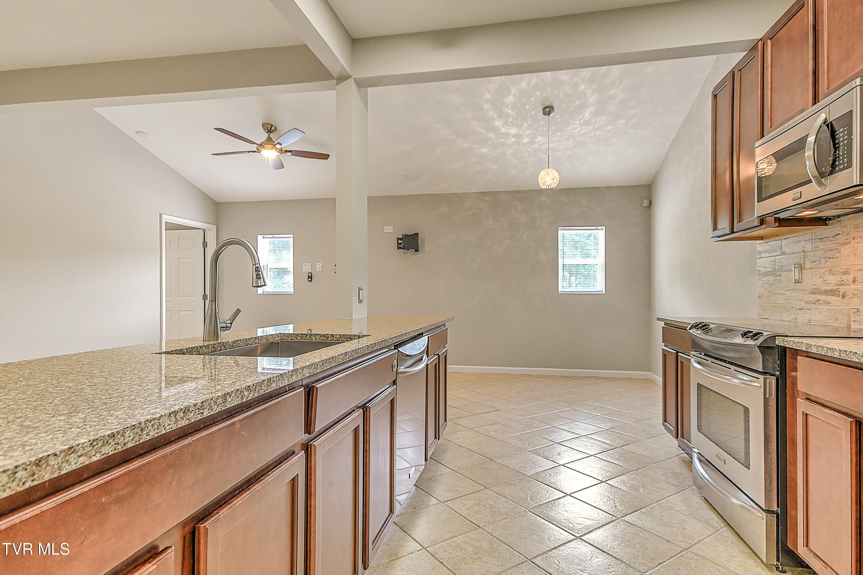 4125 Pine Orchard Road Butler, TN 37640 - Photo 45 of 86 4125 Pine Orchard LC-17