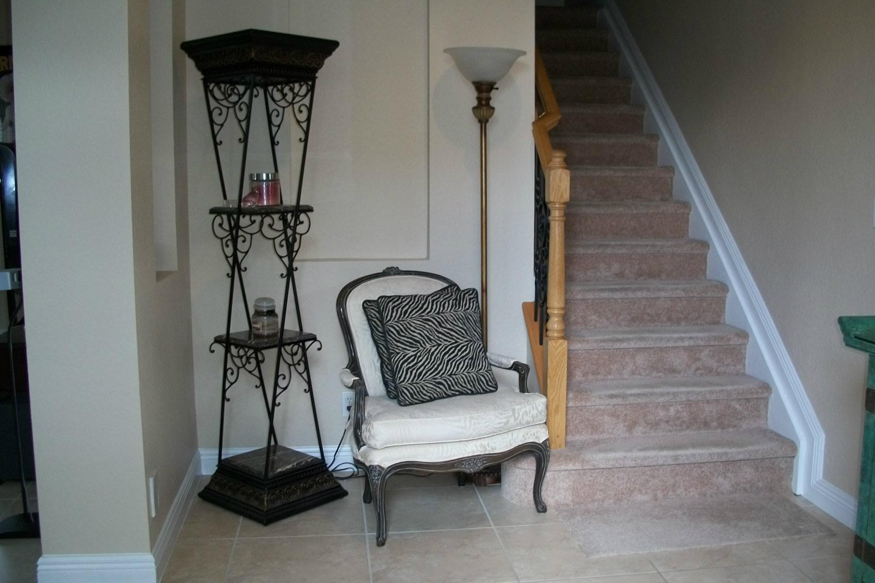 822 Northwest 82nd Place Boca Raton, FL 33487 - Photo 2 of 22 a view of entryway and hall