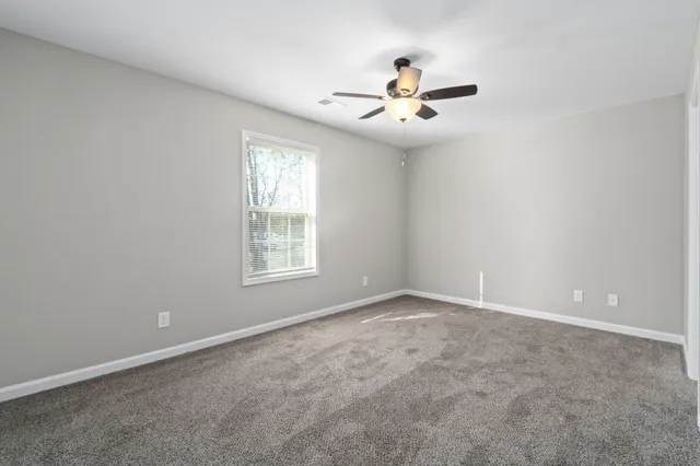 $1,095 | 1008 Glenkirk Drive, Unit B, Clarksville, TN 37042