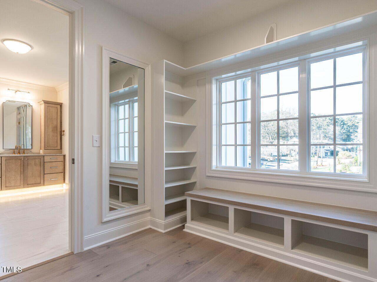 4800 Latimer Road Raleigh, NC 27609 - Photo 40 of 49 031-1280x960-primary-closet