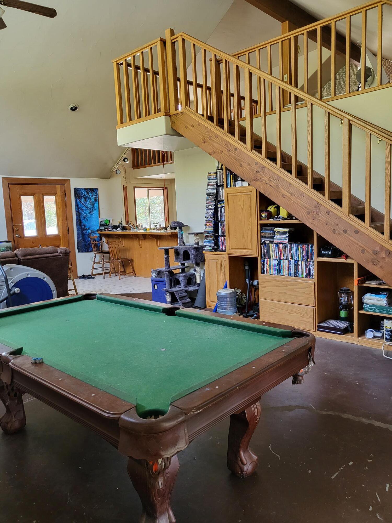 5501 Kane Creek Road Central Point, OR 97502 - Photo 6 of 51 20220318_130351
