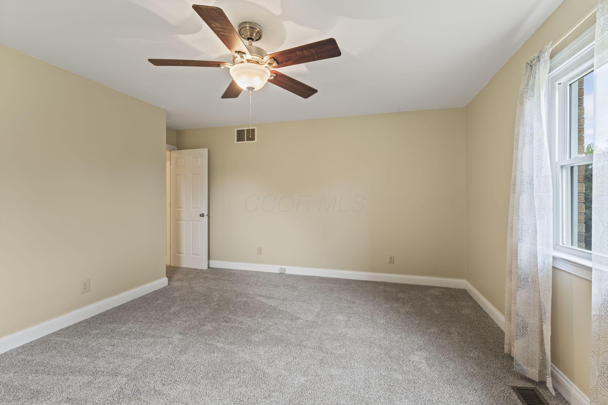 360 North Bird Road Springfield, OH 45503 - Photo 32 of 42 31-web-or-mls-DSC09978