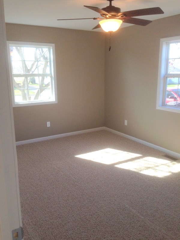 208 Temple Drive Washington, IL 61571 - Photo 7 of 8 Gallery Image 7