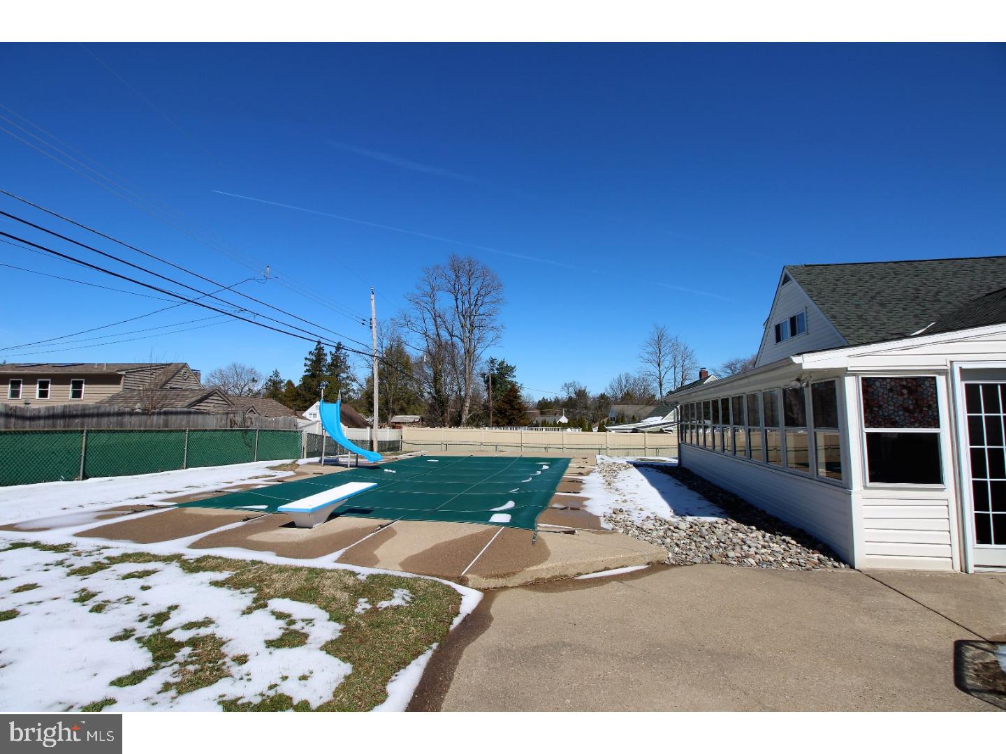 39 Rain Lily Road Levittown, PA 19056 - Photo 23 of 25 Exterior Back