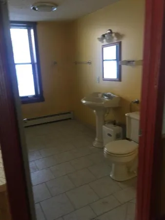 $825 | 66 Main Street, Stamford, NY 12167