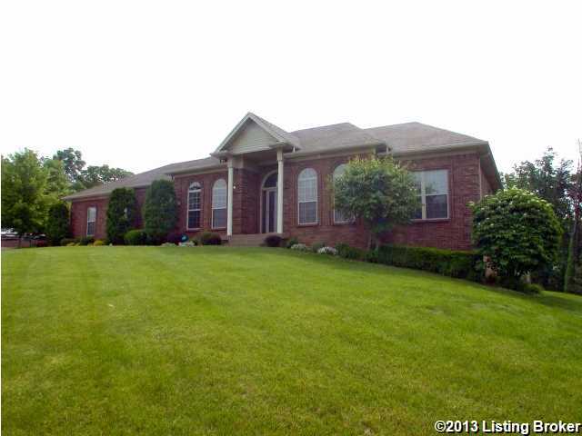 7815 Riva Ridge Point Louisville, KY 40214 - Photo 1 of 27 Primary Photo