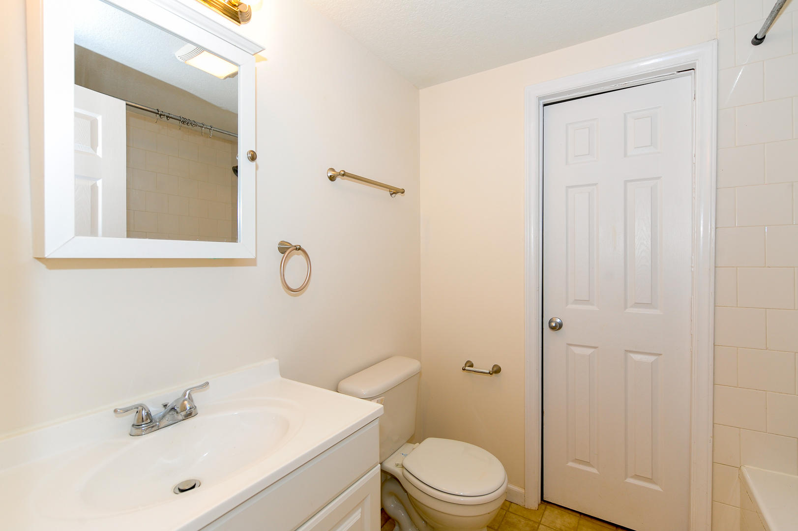 4104 Meredith Road Knoxville, TN 37921 - Photo 13 of 27 13