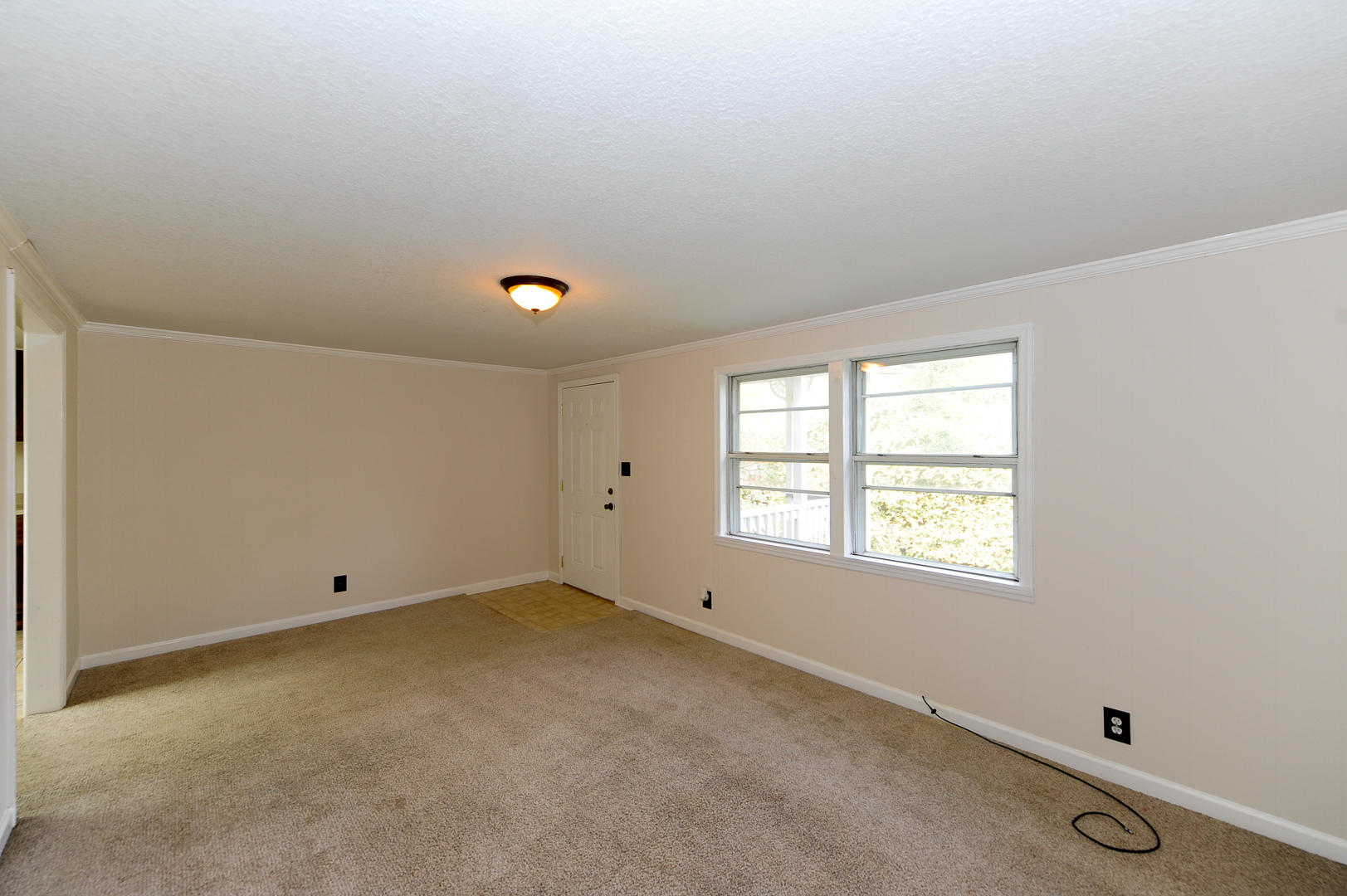 4104 Meredith Road Knoxville, TN 37921 - Photo 5 of 27 5
