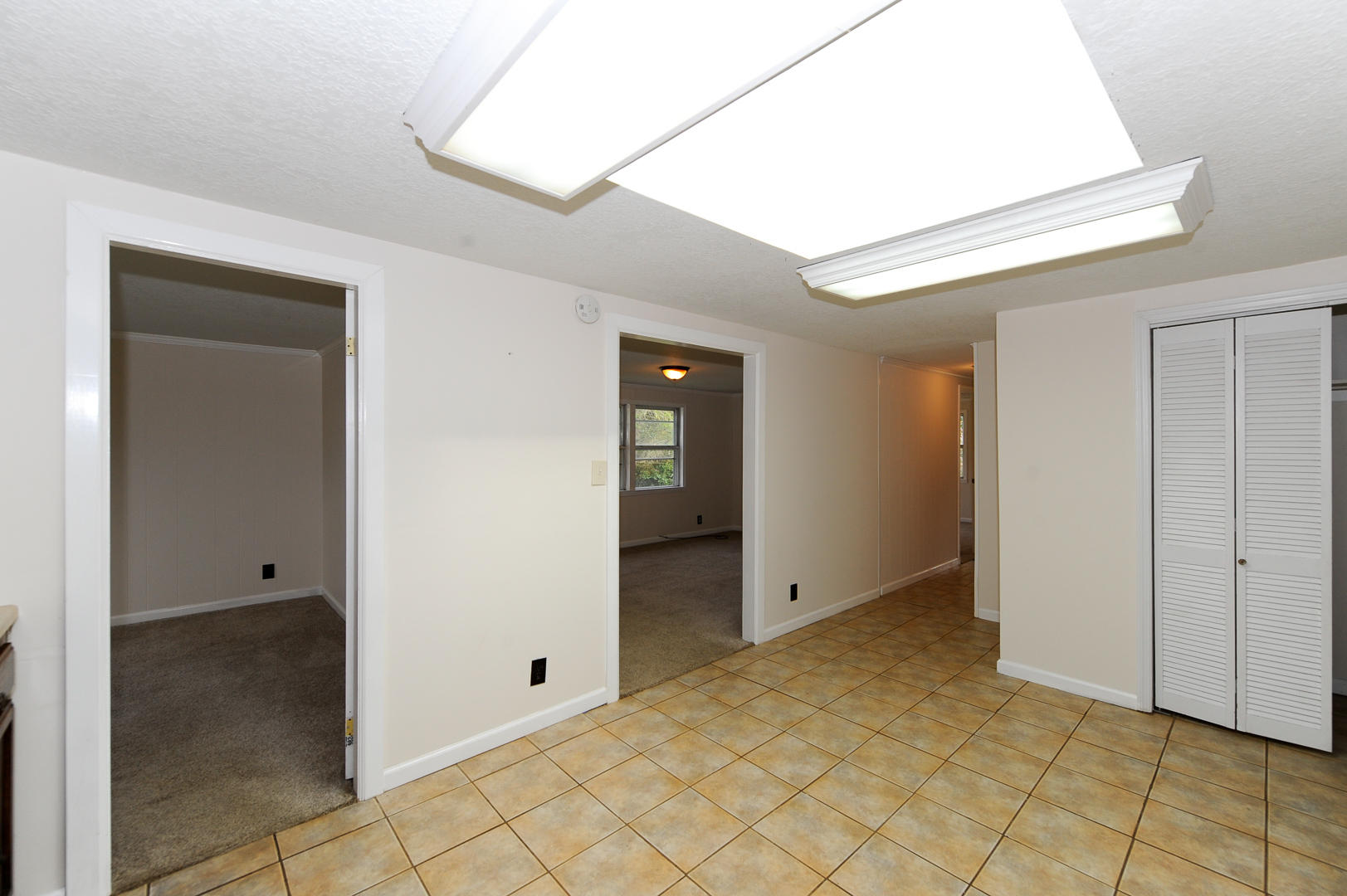 4104 Meredith Road Knoxville, TN 37921 - Photo 8 of 27 8
