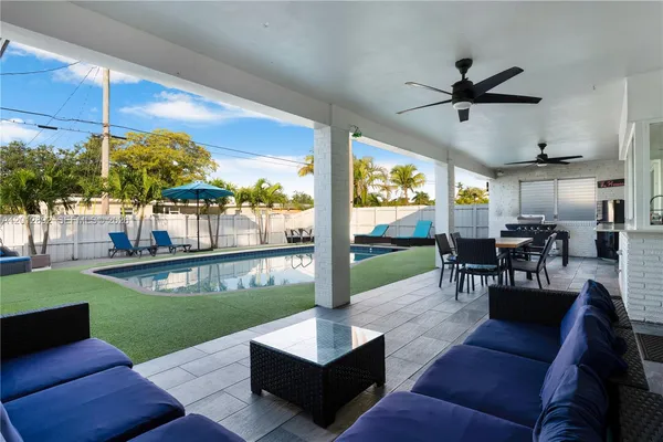 $6,500 | 632 South Crescent Drive, Hollywood, FL 33021