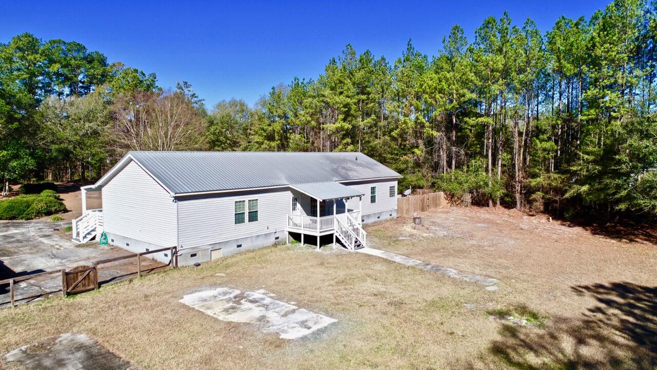 7210 Parkers Ferry Road Adams Run, SC 29426 - Photo 8 of 74