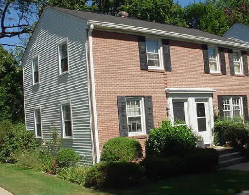 267 Sylvan Knoll Road Stamford, CT 06902 - Photo 1 of 1 Gallery Image 1
