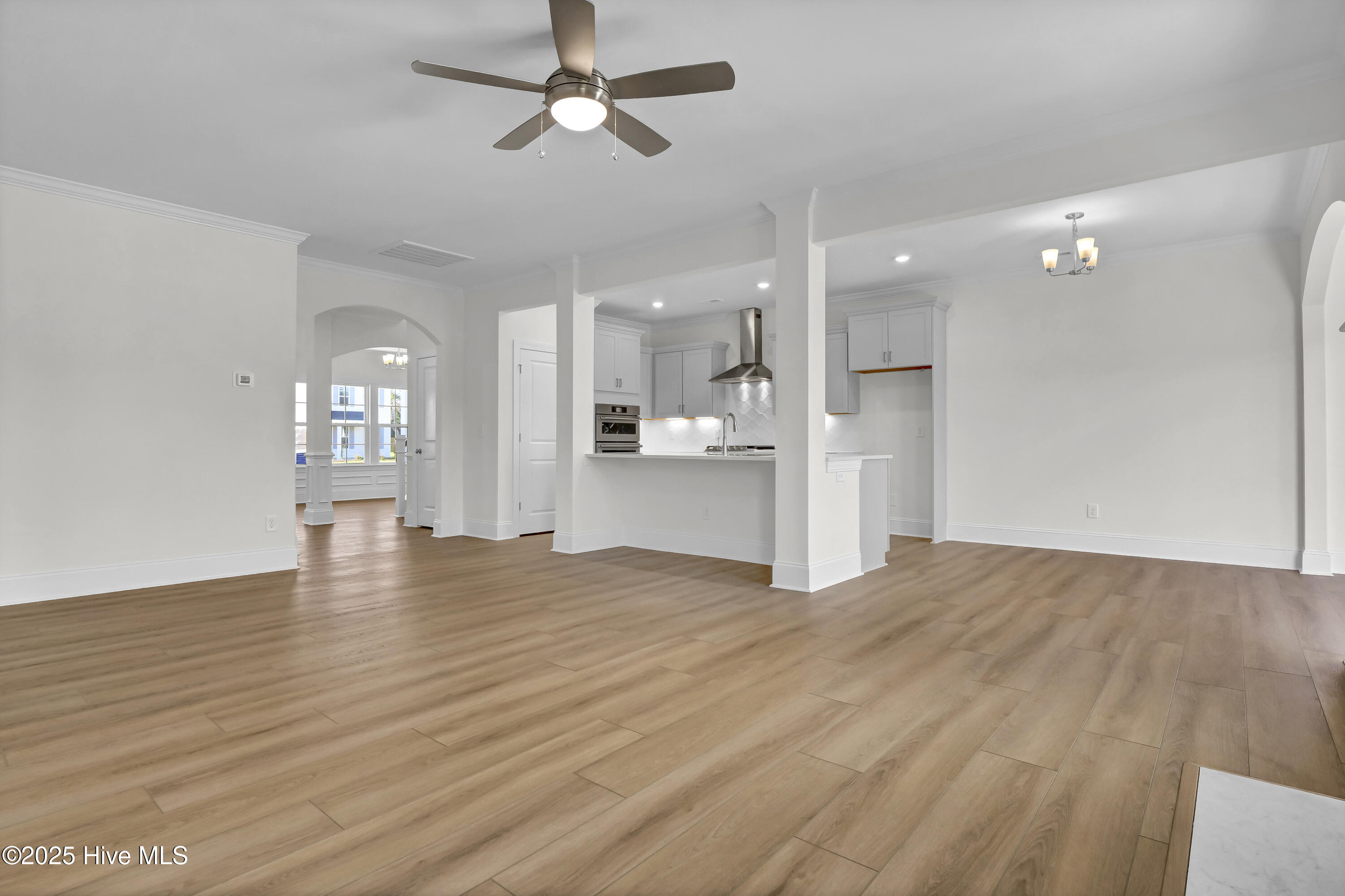 131 Planters Walk Hampstead, NC 28443 - Photo 8 of 36 Living Room 2