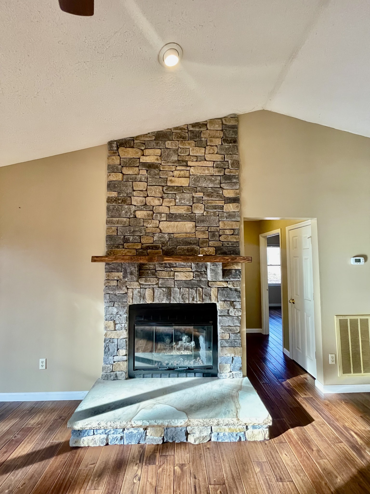 1721 Ridge Cliff Drive Monteagle, TN 37356 - Photo 18 of 57 Gallery Image 18