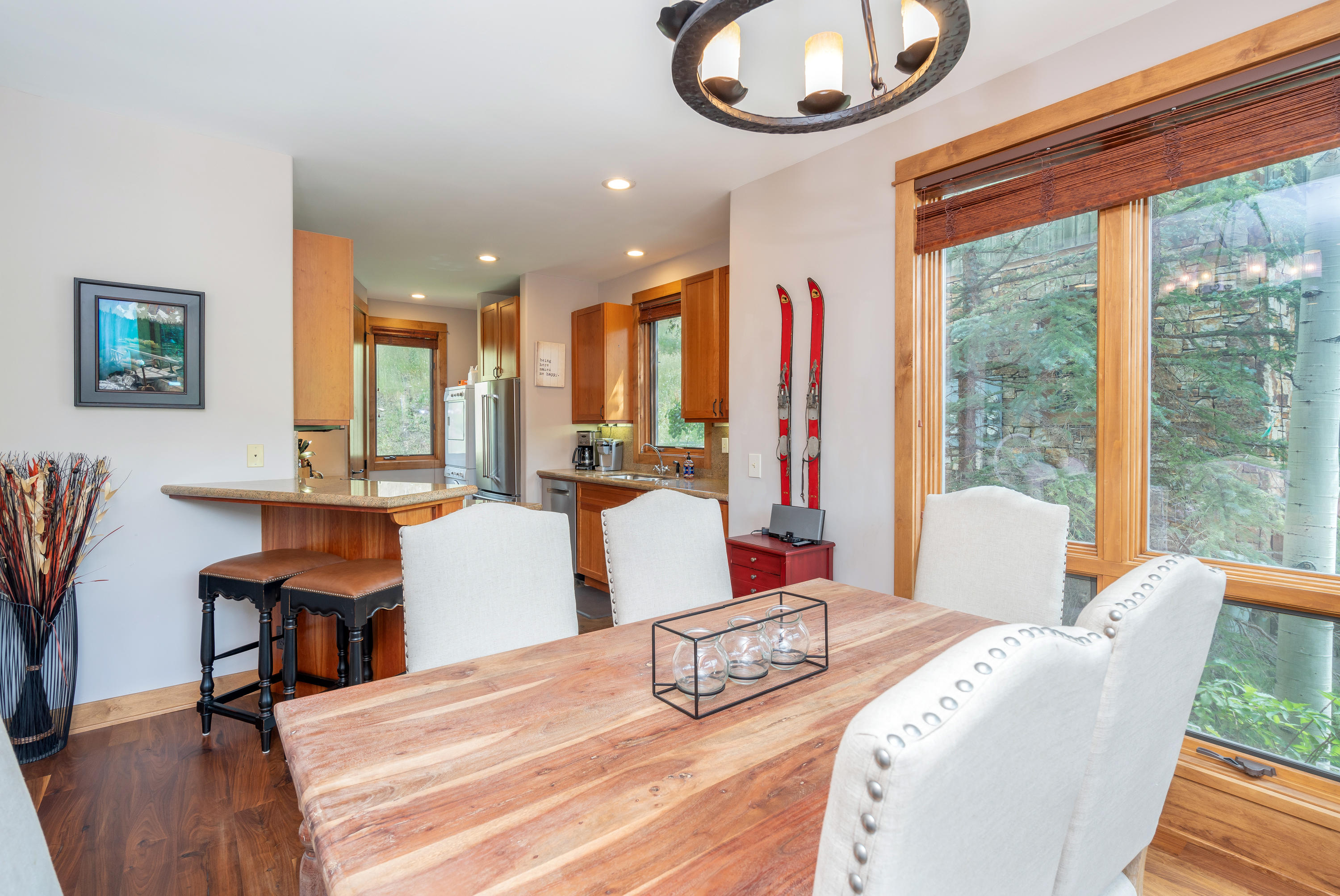 333 Adams Ranch Road, Unit 601 Mountain Village, CO 81435 - Photo 3 of 16 dining/kitchen