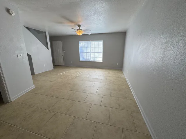 $1,495 | 215 Dixie Drive, Unit D, Tallahassee, FL 32304