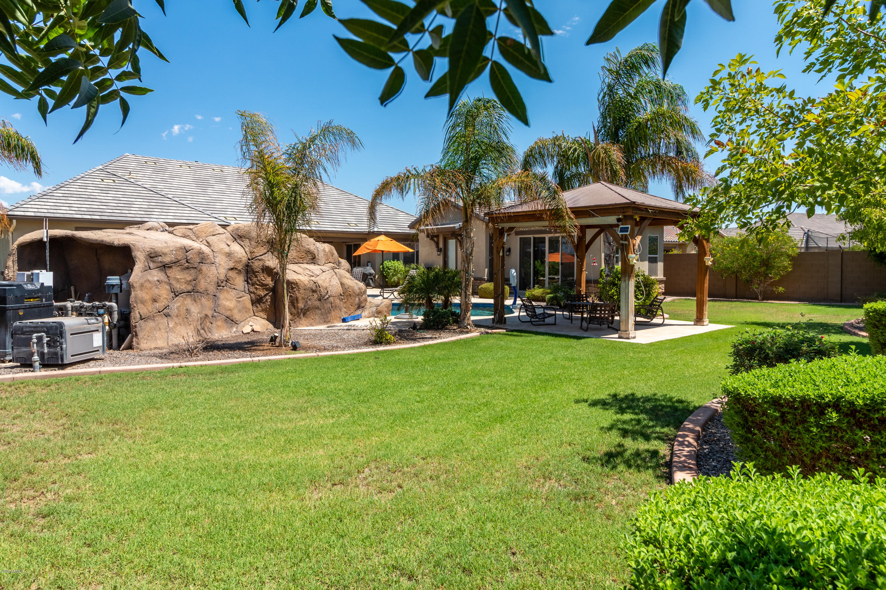 19221 Walnut Road Queen Creek, AZ 85142 - Photo 54 of 71 IMG_0211-HDR