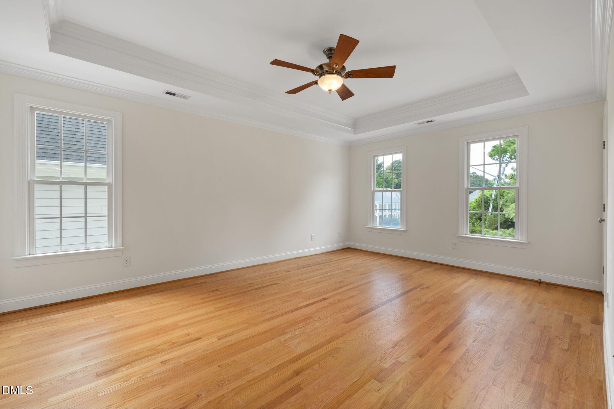 7219 Newport Avenue Raleigh, NC 27613 - Photo 29 of 54 36-web-or-mls-DX3A9617