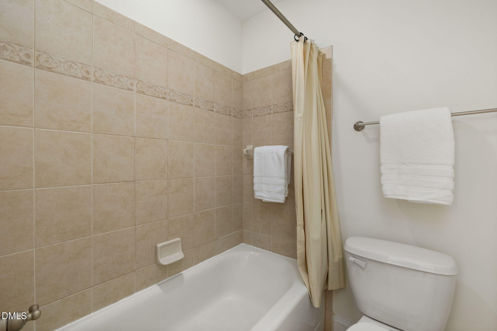 7219 Newport Avenue Raleigh, NC 27613 - Photo 39 of 54 46-web-or-mls-DX3A9697
