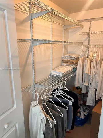 $549,000 | 170 Southeast 14th Street, Unit 1504, Miami, FL 33131