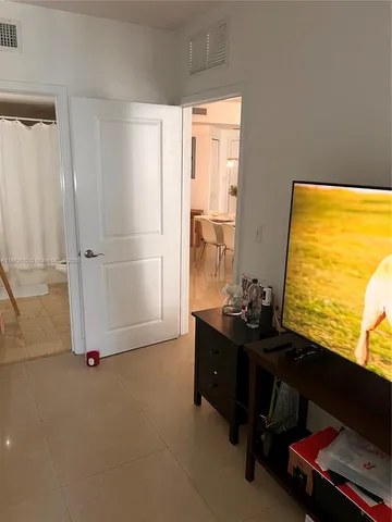 $549,000 | 170 Southeast 14th Street, Unit 1504, Miami, FL 33131