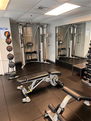 $549,000 | 170 Southeast 14th Street, Unit 1504, Miami, FL 33131