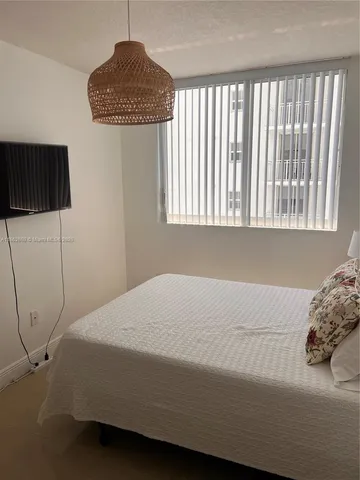 $549,000 | 170 Southeast 14th Street, Unit 1504, Miami, FL 33131