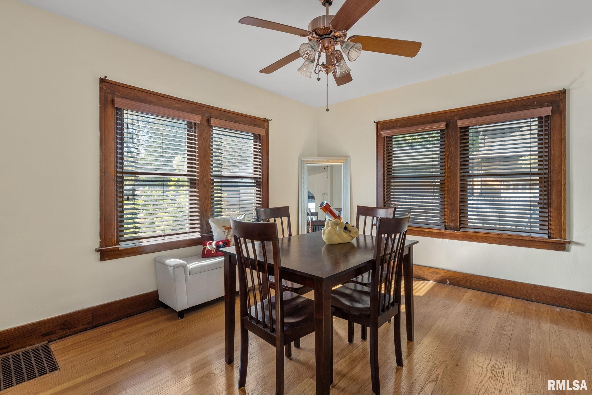 344 Forest Road Davenport, IA 52803 - Photo 13 of 29