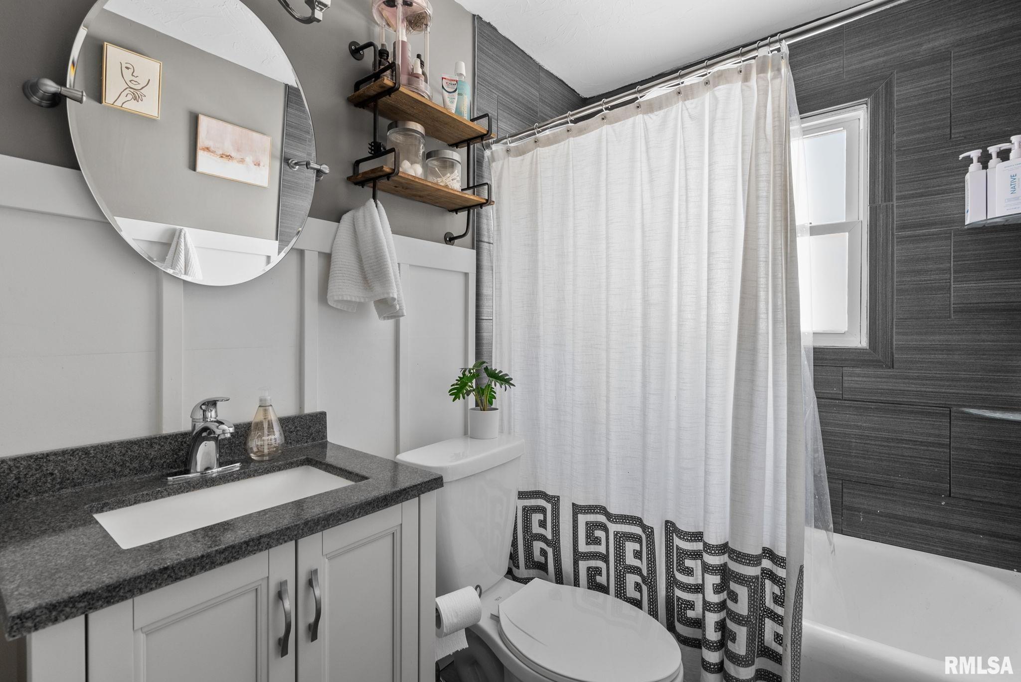 344 Forest Road Davenport, IA 52803 - Photo 23 of 29