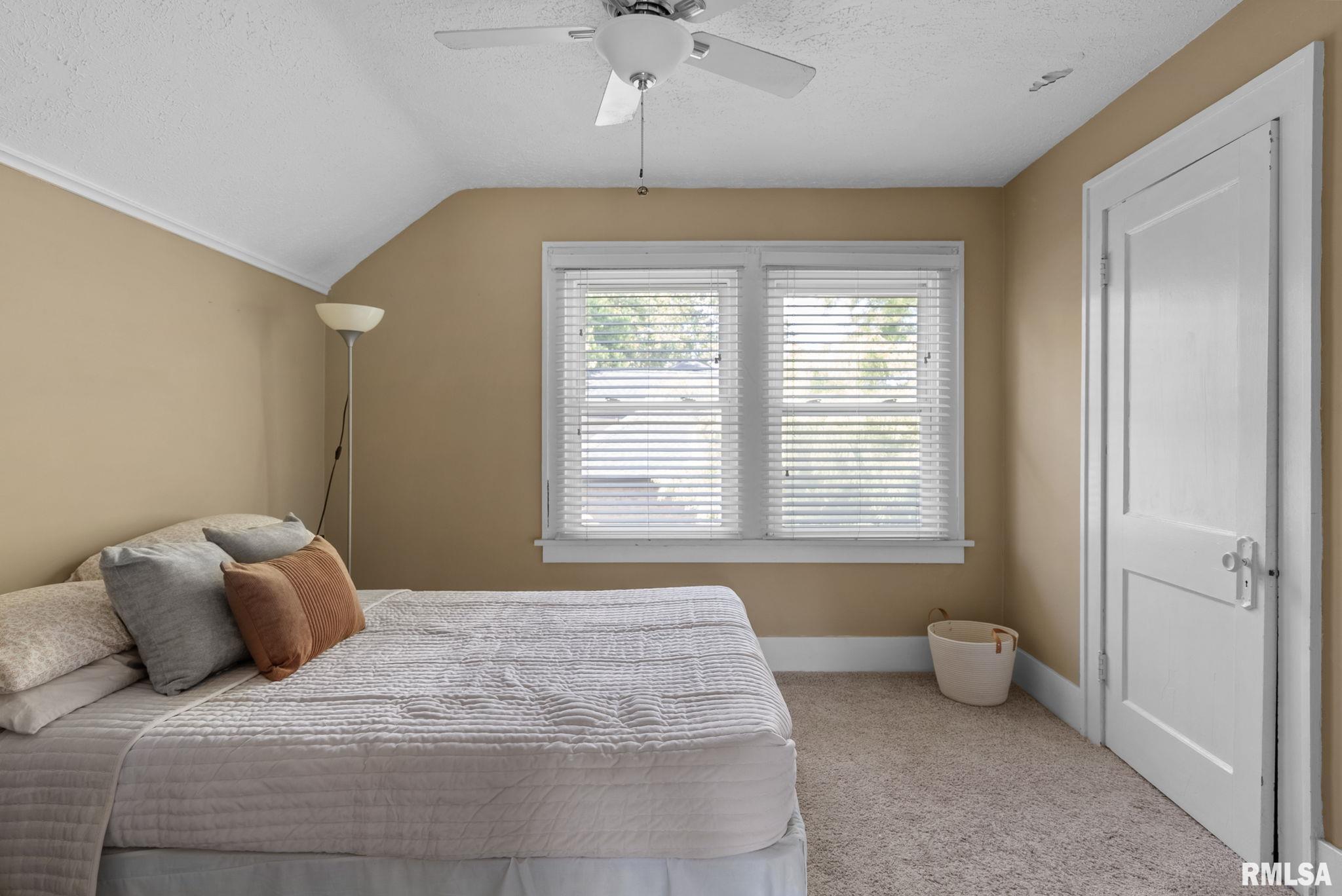 344 Forest Road Davenport, IA 52803 - Photo 24 of 29