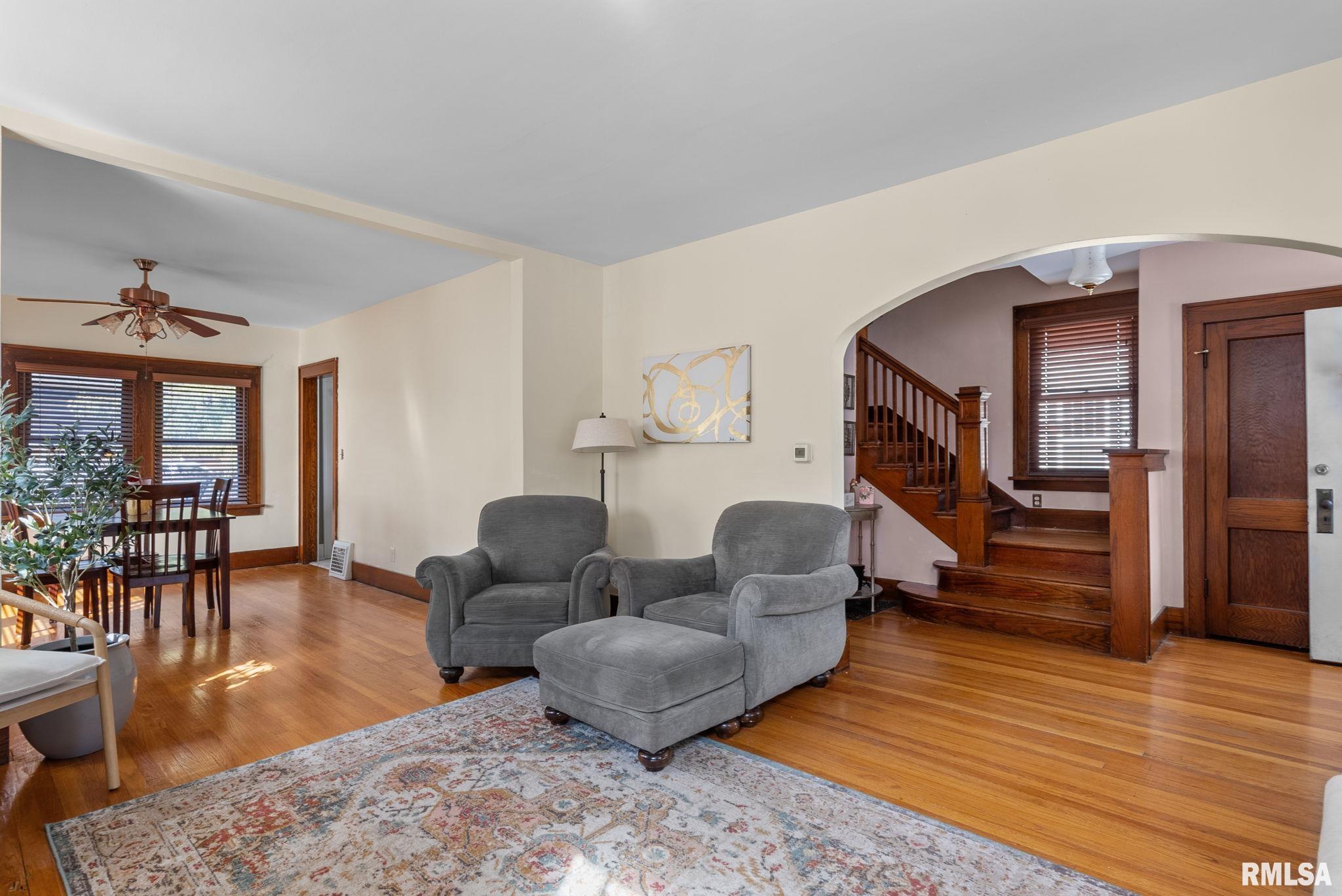 344 Forest Road Davenport, IA 52803 - Photo 10 of 29