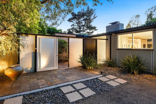 $5,750,000 | 1125 High Road, Montecito, CA 93108