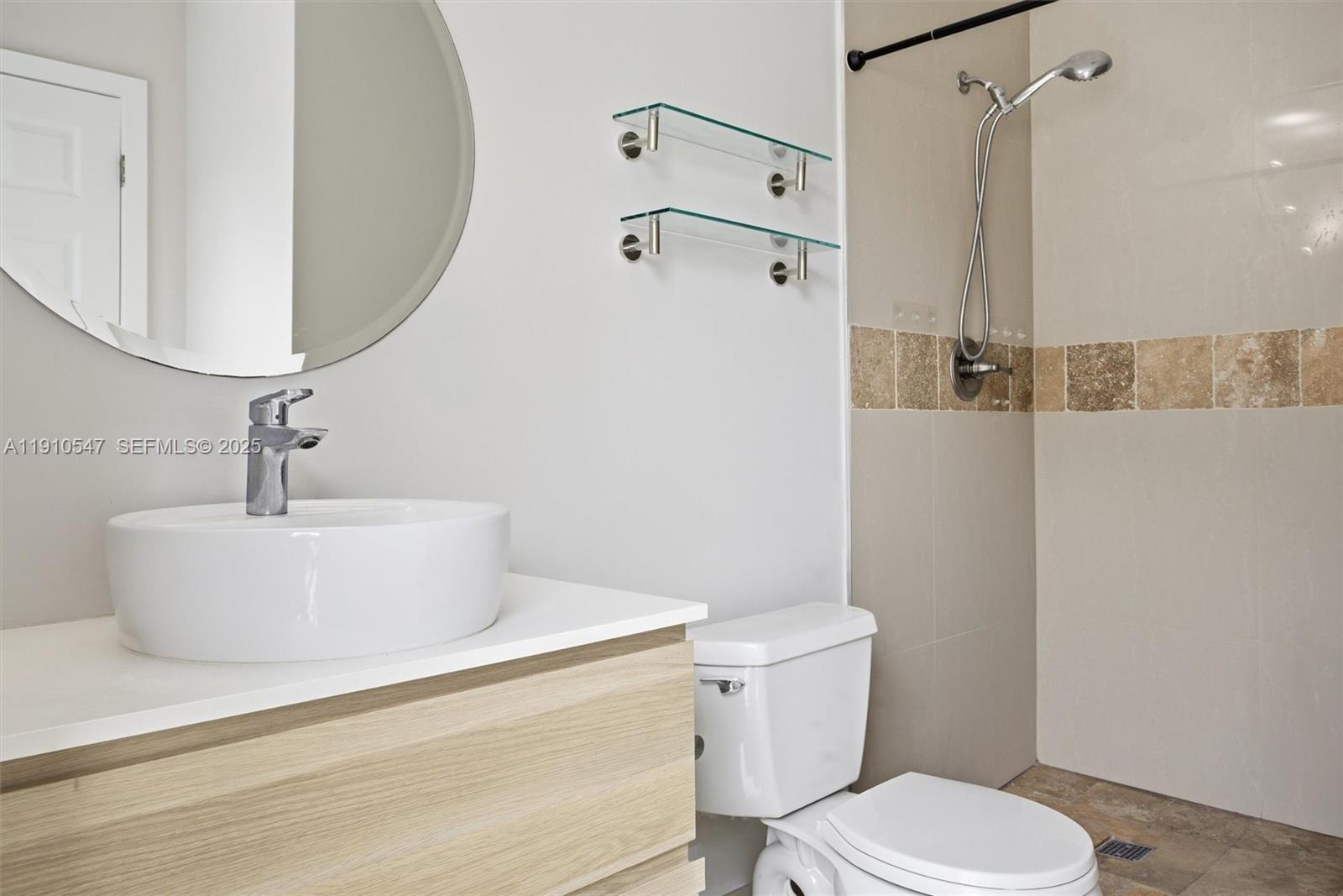 5250 Southwest 96th Avenue Miami, FL 33165 - Photo 17 of 28