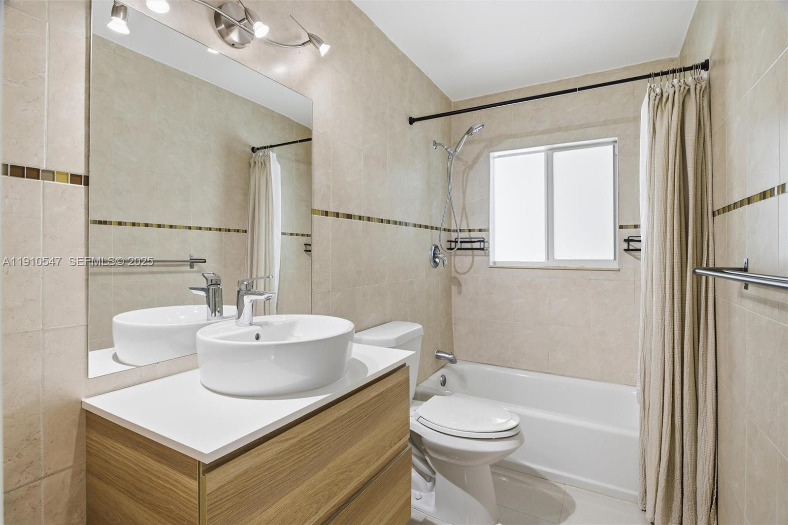 5250 Southwest 96th Avenue Miami, FL 33165 - Photo 21 of 28