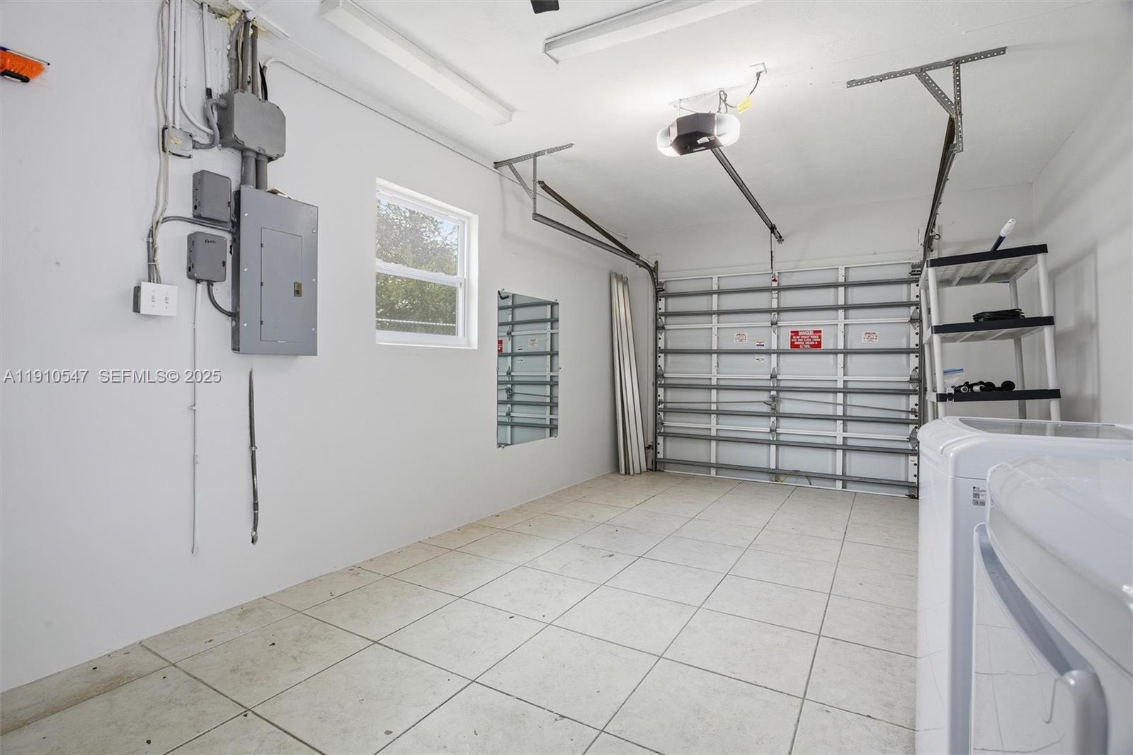 5250 Southwest 96th Avenue Miami, FL 33165 - Photo 26 of 28