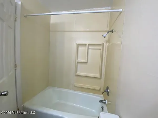 $750 | 1702 Stevens Street, Unit D, Biloxi, MS 39531