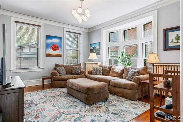 $749,900 | 7163 Washington Avenue, University City, MO 63130