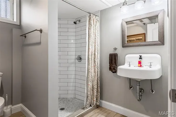 $749,900 | 7163 Washington Avenue, University City, MO 63130
