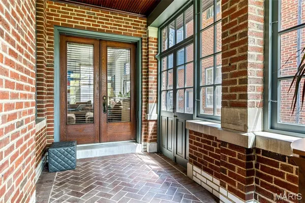 $749,900 | 7163 Washington Avenue, University City, MO 63130