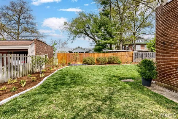 $749,900 | 7163 Washington Avenue, University City, MO 63130